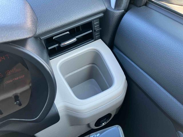 ムーヴＸリミテッドII　ＳＡIIIキーフリー（リモコンエンジンスターター付）　ＣＤ／ＢＴ／ＵＳＢ／ＤＶＤ　バックカメラ　運転席シートヒーター　トップシェイドガラス　アルミ　ＬＥＤヘッドライト　オートライト　革巻きステアリング　ステリモ（千葉県）の中古車