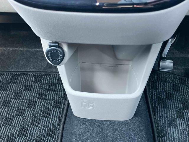 ムーヴＸリミテッドII　ＳＡIIIキーフリー（リモコンエンジンスターター付）　ＣＤ／ＢＴ／ＵＳＢ／ＤＶＤ　バックカメラ　運転席シートヒーター　トップシェイドガラス　アルミ　ＬＥＤヘッドライト　オートライト　革巻きステアリング　ステリモ（千葉県）の中古車