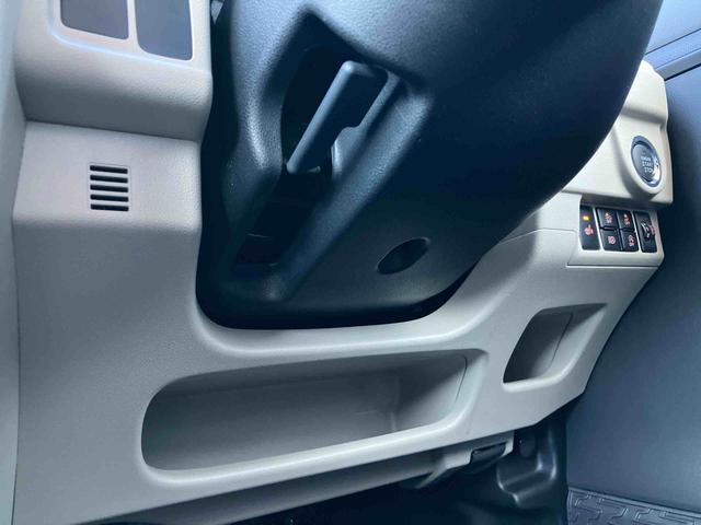 ムーヴＸリミテッドII　ＳＡIIIキーフリー（リモコンエンジンスターター付）　ＣＤ／ＢＴ／ＵＳＢ／ＤＶＤ　バックカメラ　運転席シートヒーター　トップシェイドガラス　アルミ　ＬＥＤヘッドライト　オートライト　革巻きステアリング　ステリモ（千葉県）の中古車