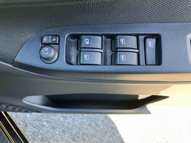 ムーヴＸリミテッドII　ＳＡIIIキーフリー（リモコンエンジンスターター付）　ＣＤ／ＢＴ／ＵＳＢ／ＤＶＤ　バックカメラ　運転席シートヒーター　トップシェイドガラス　アルミ　ＬＥＤヘッドライト　オートライト　革巻きステアリング　ステリモ（千葉県）の中古車