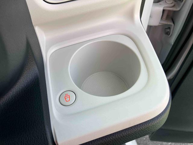 ムーヴキャンバスストライプスＧターボ両側電動スライドドア　ターボ車　オーディオレス　衝突回避支援ブレーキ　誤発進抑制装置　アイドリングストップ　スマートキー　盗難防止装置　イモビライザー　オートライト　オートマチックハイビーム（千葉県）の中古車