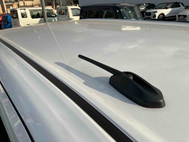 ムーヴキャンバスストライプスＧターボ両側電動スライドドア　ターボ車　オーディオレス　衝突回避支援ブレーキ　誤発進抑制装置　アイドリングストップ　スマートキー　盗難防止装置　イモビライザー　オートライト　オートマチックハイビーム（千葉県）の中古車