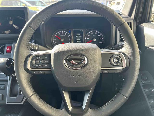 タフトG クロムベンチャースカイルーフ・電動パーキングブレーキ・LEDヘッドライト・サイドエアバッグ・ルーフレール・オートライト・プッシュボタンエンジンスタート・バックカメラ・コーナーセンサー・衝突回避支援ブレーキ(千葉県)の中古車