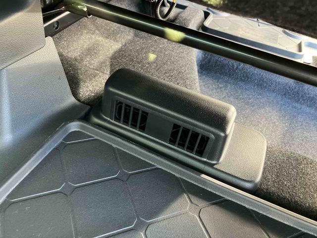 タントＸ衝突被害軽減ブレーキ　左側電動スライド　Ｂカメラ　ＬＥＤヘッドランプ　オートライト　オートハイビーム　電動駐車ブレーキ　シートヒーター　コーナーセンサー　ステアリングリモコン　キーフリー　盗難防止警報（千葉県）の中古車