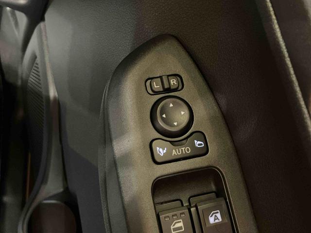 ムーヴＸ左側電動スライドドア　ＬＥＤヘッドライト　バックカメラ／ステアリングスイッチ　プッシュボタンスターター　オートライト　オートエアコン　オート格納ドアミラー　コーナーセンサー　衝突被害軽減ブレーキ（千葉県）の中古車