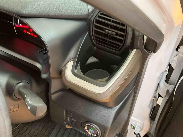 ムーヴＸ左側電動スライドドア　ＬＥＤヘッドライト　バックカメラ／ステアリングスイッチ　プッシュボタンスターター　オートライト　オートエアコン　オート格納ドアミラー　コーナーセンサー　衝突被害軽減ブレーキ（千葉県）の中古車