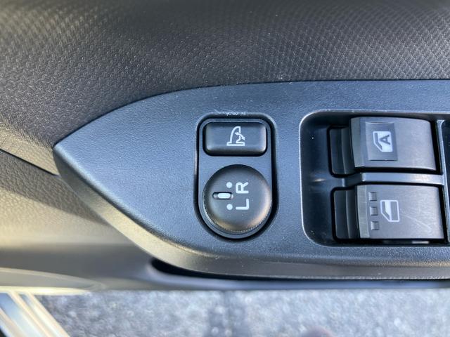 ミライースＸ　ＳＡIIIＬＥＤヘッドランプ　オートライト　オートハイビーム　デジタルメーター　プライバシーガラス　電動格納ドアミラー　スマアシ　コーナーセンサー　サイドレバー式駐車ブレーキ　キーレスエントリー　盗難防止警報（千葉県）の中古車