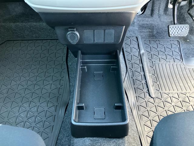 ミライースＸ　ＳＡIIIＬＥＤヘッドランプ　オートライト　オートハイビーム　デジタルメーター　プライバシーガラス　電動格納ドアミラー　スマアシ　コーナーセンサー　サイドレバー式駐車ブレーキ　キーレスエントリー　盗難防止警報（千葉県）の中古車