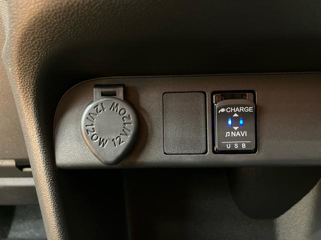 ムーヴキャンバスＧブラックアクセントＶＳ　ＳＡIIIナビ／ＢＴ／ＴＶ／ＤＩＳＣ／全周囲カメラ　前後ドラレコ　ＥＴＣ　コーナーセンサー　両側パワスラ　ＬＥＤヘッド＆フォグ　黒グリル／モール　黒内装　スマートキー　運転席シートヒーター　置きラクＢＯＸ（千葉県）の中古車