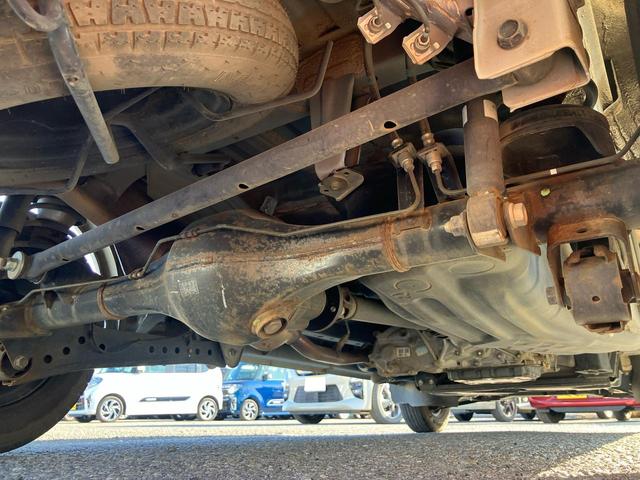 ハイゼットカーゴクルーズターボリミテッド４ＷＤ　ナビ／ＢＴ／ＴＶ／ＣＤ／ＤＶＤ　前ドラレコ　ＥＴＣ　フロントメッキグリル　トップシェイドガラス　ＬＥＤ荷室灯　電動格納ドアミラー　キーレスエントリー　パワーウインドウ　オーバーヘッドシェルフ（千葉県）の中古車