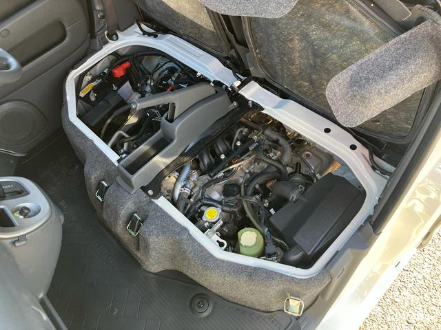 ハイゼットカーゴクルーズターボリミテッド４ＷＤ　ナビ／ＢＴ／ＴＶ／ＣＤ／ＤＶＤ　前ドラレコ　ＥＴＣ　フロントメッキグリル　トップシェイドガラス　ＬＥＤ荷室灯　電動格納ドアミラー　キーレスエントリー　パワーウインドウ　オーバーヘッドシェルフ（千葉県）の中古車