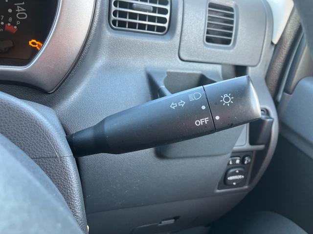 ハイゼットカーゴクルーズターボリミテッド４ＷＤ　ナビ／ＢＴ／ＴＶ／ＣＤ／ＤＶＤ　前ドラレコ　ＥＴＣ　フロントメッキグリル　トップシェイドガラス　ＬＥＤ荷室灯　電動格納ドアミラー　キーレスエントリー　パワーウインドウ　オーバーヘッドシェルフ（千葉県）の中古車