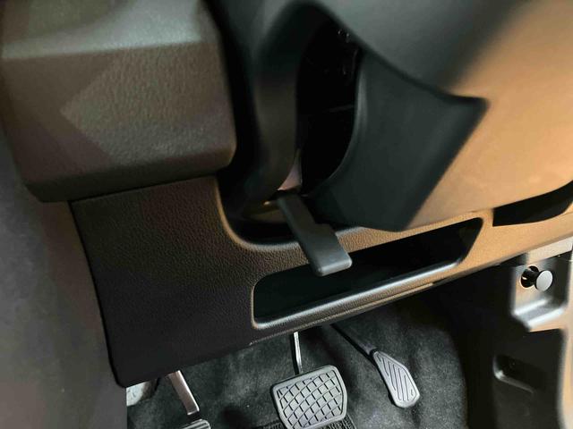 ムーヴＸ衝突回避支援システム　横滑り防止装置　アイドリングストップ　オートライト　オートハイビーム　ＬＥＤヘッドライト　前後コーナーセンサー　バニティーミラー付き左右サンバイザー　左側電動スライドドア（千葉県）の中古車