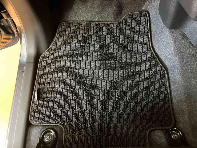 ムーヴＲＳ衝突回避支援システム　横滑り防止装置　アダプティブクルーズコントロール　ホールド機能付き電動パーキングブレーキ　両側電動スライドドア　前後コーナーセンサー　バニティーミラー付き左右サンバイザー（千葉県）の中古車