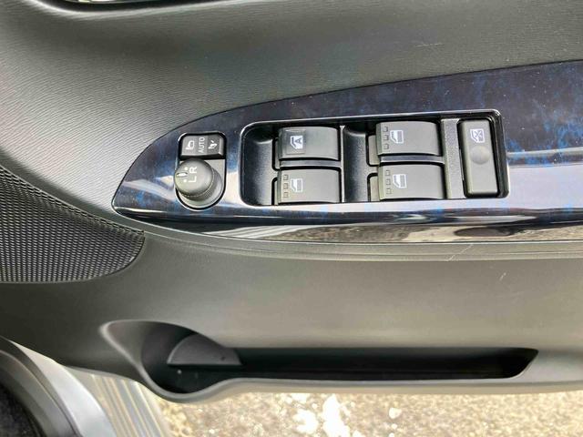 タントカスタムRS トップエディションSAIIIターボ バックカメラ ドラレコ ETC トップシェイドガラス 運転席シートヒーター LEDヘッドライト オートライト スマアシ 両側電動スライドドア 革巻ステアリング キーフリー 盗難防止警報 アルミ(千葉県)の中古車