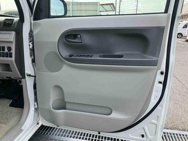 タントＸナビ／ワンセグ／ＣＤ／ＵＳＢ　バックカメラ　横滑り防止装置　左側電動スライドドア　ハロゲンヘッドライト　オートライト　キーフリー　盗難防止警報　オートＡ／Ｃ　ステアリングリモコン　足踏み式駐車ブレーキ（千葉県）の中古車