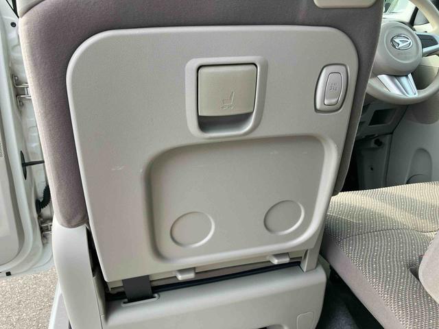 タントＸナビ／ワンセグ／ＣＤ／ＵＳＢ　バックカメラ　横滑り防止装置　左側電動スライドドア　ハロゲンヘッドライト　オートライト　キーフリー　盗難防止警報　オートＡ／Ｃ　ステアリングリモコン　足踏み式駐車ブレーキ（千葉県）の中古車