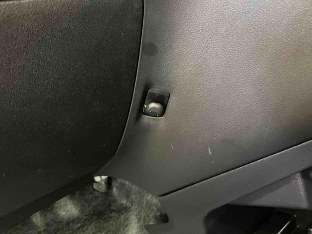 ミライースLCDラジオチューナー AUX接続 オートライト キーレスエントリー 横滑り防止装置 アイドリングストップ マニュアルレベリング機能付ハロゲンヘッドライト ショッピングフック ラバーマット(千葉県)の中古車