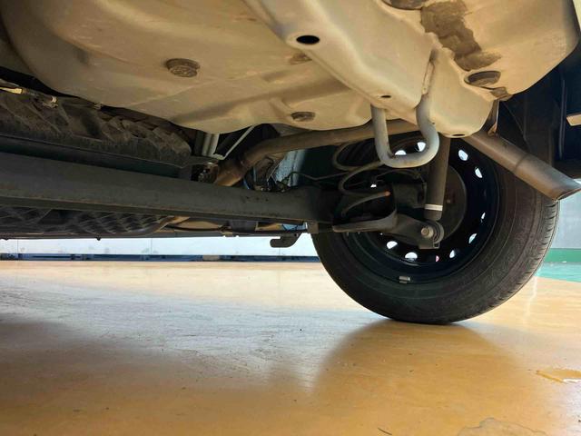 ミライースLCDラジオチューナー AUX接続 オートライト キーレスエントリー 横滑り防止装置 アイドリングストップ マニュアルレベリング機能付ハロゲンヘッドライト ショッピングフック ラバーマット(千葉県)の中古車