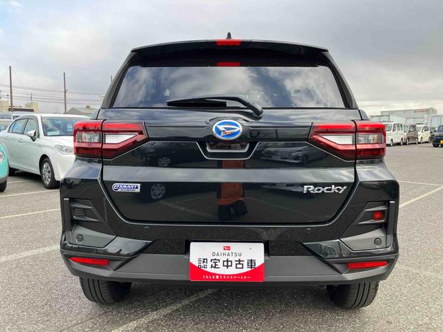 ロッキープレミアムＧ　ＨＥＶバックカメラ／ステアリングスイッチ　アダプティブクルコン　ＬＥＤヘッドライト＆フォグランプ　バックフォグランプ　１７インチアルミホイール　シートヒーター　コーナーセンサー　衝突被害軽減ブレーキ（千葉県）の中古車