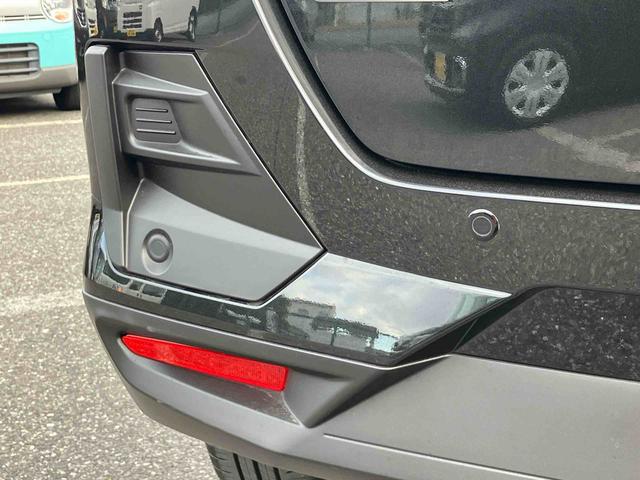 ロッキープレミアムＧ　ＨＥＶバックカメラ／ステアリングスイッチ　アダプティブクルコン　ＬＥＤヘッドライト＆フォグランプ　バックフォグランプ　１７インチアルミホイール　シートヒーター　コーナーセンサー　衝突被害軽減ブレーキ（千葉県）の中古車