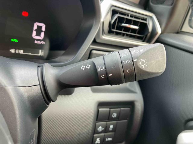 ロッキープレミアムＧ　ＨＥＶバックカメラ／ステアリングスイッチ　アダプティブクルコン　ＬＥＤヘッドライト＆フォグランプ　バックフォグランプ　１７インチアルミホイール　シートヒーター　コーナーセンサー　衝突被害軽減ブレーキ（千葉県）の中古車