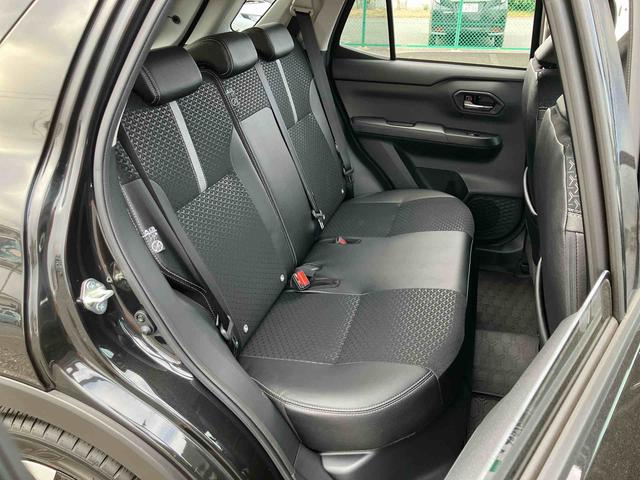 ロッキープレミアムＧ　ＨＥＶバックカメラ／ステアリングスイッチ　アダプティブクルコン　ＬＥＤヘッドライト＆フォグランプ　バックフォグランプ　１７インチアルミホイール　シートヒーター　コーナーセンサー　衝突被害軽減ブレーキ（千葉県）の中古車