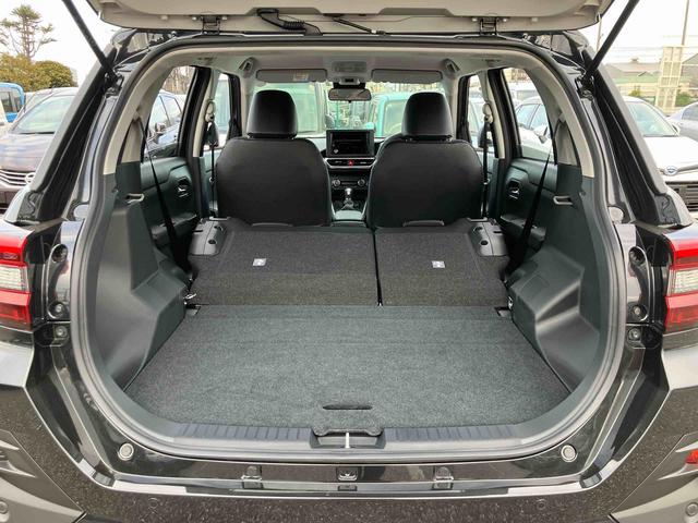 ロッキープレミアムＧ　ＨＥＶバックカメラ／ステアリングスイッチ　アダプティブクルコン　ＬＥＤヘッドライト＆フォグランプ　バックフォグランプ　１７インチアルミホイール　シートヒーター　コーナーセンサー　衝突被害軽減ブレーキ（千葉県）の中古車