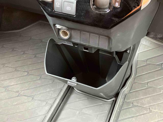 トールカスタムＧ９型ディスプレイオーディオ／ＢＴ／ＴＶ／バックカメラ　両側パワスラ　ＬＥＤヘッド＆フォグ　１４インチアルミ　スマートキー　電動駐車ブレーキ　自動追従クルコン　コーナーセンサー　衝突被害軽減ブレーキ（千葉県）の中古車