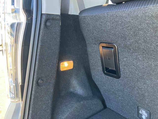 ムーヴカスタム　ＸリミテッドII　ＳＡIII８型ナビ／ＴＶ／ＢＴ／ＵＳＢ／ＤＶＤ　全周囲カメラ　ＥＴＣ　ドラレコ　ＬＥＤヘッドライト　オートライト　オートハイビーム　運転席シートヒーター　トップシェイドガラス　キーフリーシステム　アルミホイール（千葉県）の中古車