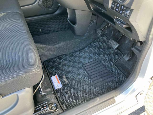 ムーヴカスタム　ＸリミテッドII　ＳＡIII８型ナビ／ＴＶ／ＢＴ／ＵＳＢ／ＤＶＤ　全周囲カメラ　ＥＴＣ　ドラレコ　ＬＥＤヘッドライト　オートライト　オートハイビーム　運転席シートヒーター　トップシェイドガラス　キーフリーシステム　アルミホイール（千葉県）の中古車