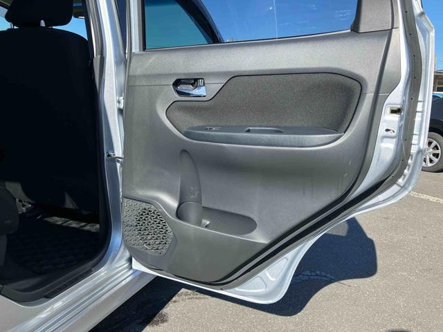 ムーヴカスタム　ＸリミテッドII　ＳＡIII８型ナビ／ＴＶ／ＢＴ／ＵＳＢ／ＤＶＤ　全周囲カメラ　ＥＴＣ　ドラレコ　ＬＥＤヘッドライト　オートライト　オートハイビーム　運転席シートヒーター　トップシェイドガラス　キーフリーシステム　アルミホイール（千葉県）の中古車