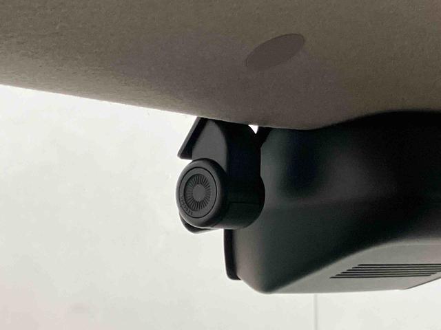 タントＸバックカメラ連動９インチフルセグナビ　ＵＳＢ接続　ブルートゥース対応　フロント．リヤドライブレコーダー連動　ビルトインＥＴＣ　前席シートヒーター　運転席ロングスライドシート　ミラクルオープンドア（千葉県）の中古車