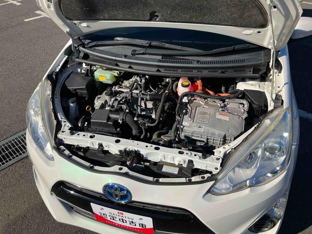 アクアＳスタイルブラックナビ／ＢＴ／ＴＶ／ＤＩＳＣ／バックカメラ／ステアリングスイッチ　ＥＴＣ　モデリスタ１５インチアルミ　ドアミラーウインカー　スマートキー　シートヒーター　電動格納ドアミラー　衝突被害軽減ブレーキ（千葉県）の中古車