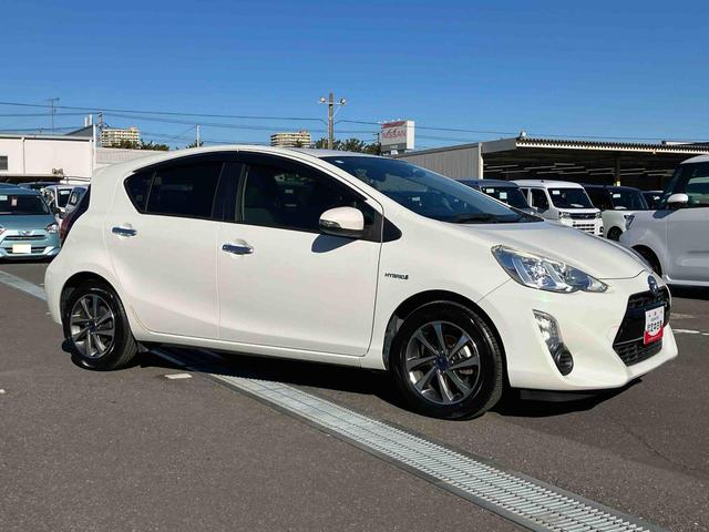 アクアＳスタイルブラックナビ／ＢＴ／ＴＶ／ＤＩＳＣ／バックカメラ／ステアリングスイッチ　ＥＴＣ　モデリスタ１５インチアルミ　ドアミラーウインカー　スマートキー　シートヒーター　電動格納ドアミラー　衝突被害軽減ブレーキ（千葉県）の中古車