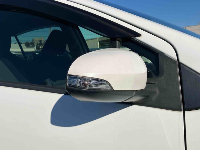 アクアＳスタイルブラックナビ／ＢＴ／ＴＶ／ＤＩＳＣ／バックカメラ／ステアリングスイッチ　ＥＴＣ　モデリスタ１５インチアルミ　ドアミラーウインカー　スマートキー　シートヒーター　電動格納ドアミラー　衝突被害軽減ブレーキ（千葉県）の中古車