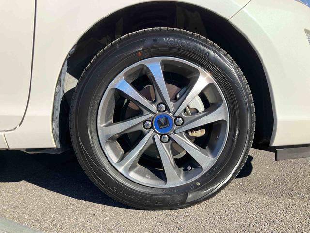 アクアＳスタイルブラックナビ／ＢＴ／ＴＶ／ＤＩＳＣ／バックカメラ／ステアリングスイッチ　ＥＴＣ　モデリスタ１５インチアルミ　ドアミラーウインカー　スマートキー　シートヒーター　電動格納ドアミラー　衝突被害軽減ブレーキ（千葉県）の中古車