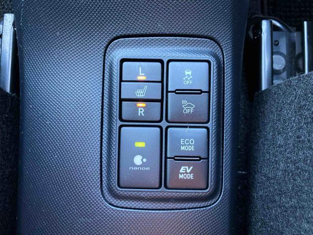 アクアＳスタイルブラックナビ／ＢＴ／ＴＶ／ＤＩＳＣ／バックカメラ／ステアリングスイッチ　ＥＴＣ　モデリスタ１５インチアルミ　ドアミラーウインカー　スマートキー　シートヒーター　電動格納ドアミラー　衝突被害軽減ブレーキ（千葉県）の中古車