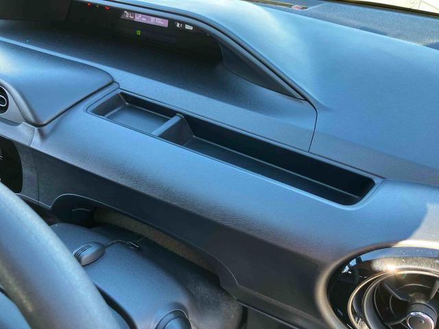 アクアＳスタイルブラックナビ／ＢＴ／ＴＶ／ＤＩＳＣ／バックカメラ／ステアリングスイッチ　ＥＴＣ　モデリスタ１５インチアルミ　ドアミラーウインカー　スマートキー　シートヒーター　電動格納ドアミラー　衝突被害軽減ブレーキ（千葉県）の中古車