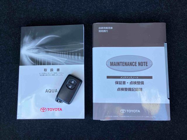 アクアＳスタイルブラックナビ／ＢＴ／ＴＶ／ＤＩＳＣ／バックカメラ／ステアリングスイッチ　ＥＴＣ　モデリスタ１５インチアルミ　ドアミラーウインカー　スマートキー　シートヒーター　電動格納ドアミラー　衝突被害軽減ブレーキ（千葉県）の中古車