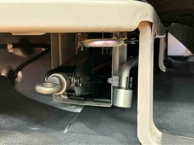 ハイゼットカーゴスペシャル衝突回避支援システム　横滑り防止装置　アイドリングストップ　前後コーナーセンサー　マニュアルレベリング機能付ハロゲンヘッドライト　オートライト　オートハイビーム　スピーカー一体型ラジオチューナー（千葉県）の中古車