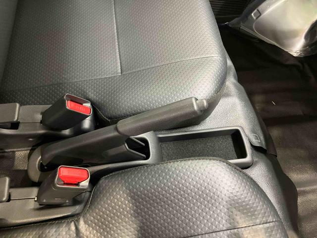 ハイゼットカーゴスペシャル衝突回避支援システム　横滑り防止装置　アイドリングストップ　前後コーナーセンサー　マニュアルレベリング機能付ハロゲンヘッドライト　オートライト　オートハイビーム　スピーカー一体型ラジオチューナー（千葉県）の中古車