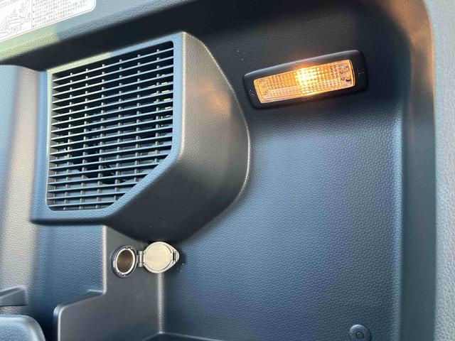 トールカスタムＧ９型ＤＰオーディオ／ＢＴ／ＴＶ／Ｂカメラ／ステアリングスイッチ　ＬＥＤヘッド＆フォグランプ　自動追従クルコン　１４インチアルミ　両側パワスラ　電動駐車ブレーキ　コーナーセンサー　衝突被害軽減ブレーキ（千葉県）の中古車