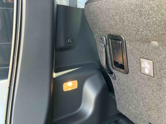 トールカスタムＧ９型ディスプレイオーディオ／ＴＶ／ＢＴ／ＵＳＢ　Ｂカメラ　全車速追従クルコン　ＬＥＤヘッドライト　オートライト　スマアシ　前後コーナーセンサー　電動駐車ブレーキ　キーフリー　革巻きステアリング　アルミ（千葉県）の中古車