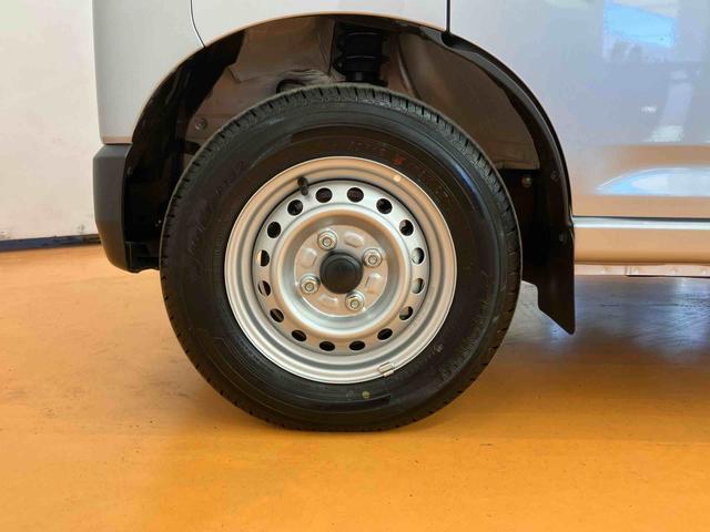 ハイゼットカーゴデラックス衝突回避支援システム 横滑り防止装置 アイドリングストップ 前後コーナーセンサー オーバーヘッドシェルフ オートライト オートハイビーム キーレスエントリー 大型室内灯 前席パワーウインドウ(千葉県)の中古車