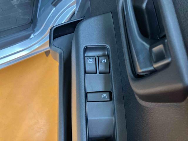 ハイゼットカーゴデラックス衝突回避支援システム 横滑り防止装置 アイドリングストップ 前後コーナーセンサー オーバーヘッドシェルフ オートライト オートハイビーム キーレスエントリー 大型室内灯 前席パワーウインドウ(千葉県)の中古車