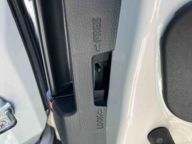 ムーヴキャンバスGメイクアップVS SAIII8型ナビ/TV/DVD/BT/USB 全周囲カメラ 前後ドラレコ ETC アルミ 運転席シートヒーター 置き楽ボックス LEDヘッドライト オートライト 両側電動スライドドア キーフリー 盗難防止警報(千葉県)の中古車