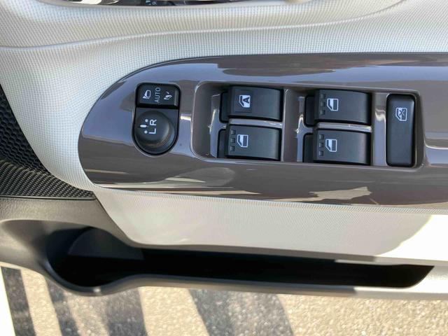 ムーヴキャンバスGメイクアップVS SAIII8型ナビ/TV/DVD/BT/USB 全周囲カメラ 前後ドラレコ ETC アルミ 運転席シートヒーター 置き楽ボックス LEDヘッドライト オートライト 両側電動スライドドア キーフリー 盗難防止警報(千葉県)の中古車