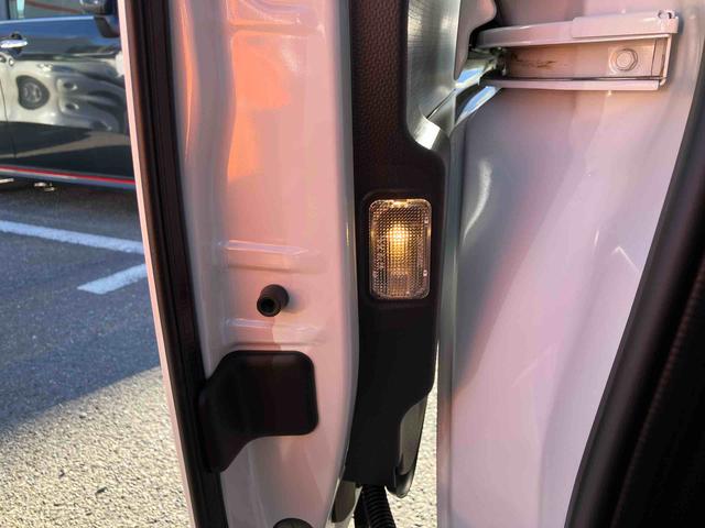 トールカスタムＧ９型ＤＰオーディオ／ＢＴ／ＴＶ／Ｂカメラ／ステアリングスイッチ　ＬＥＤヘッド＆フォグランプ　自動追従クルコン　１４インチアルミ　両側パワスラ　電動駐車ブレーキ　コーナーセンサー　衝突被害軽減ブレーキ（千葉県）の中古車