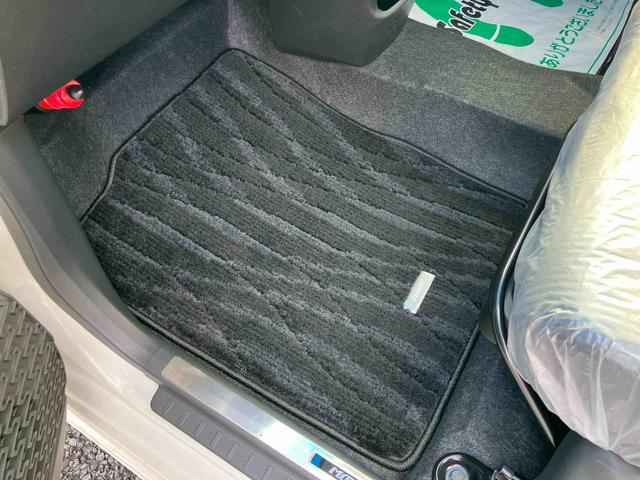 ムーヴカスタム　Ｘ　ＳＡ７インチフルセグナビゲーション／オートエアコン／バックカメラ／キーフリーシステム／アイドリングストップ／ＬＥＤヘッドライト／カーペット／ワイドバイザー／アルミホイールＬＥＤルームランプ／オートライト（千葉県）の中古車